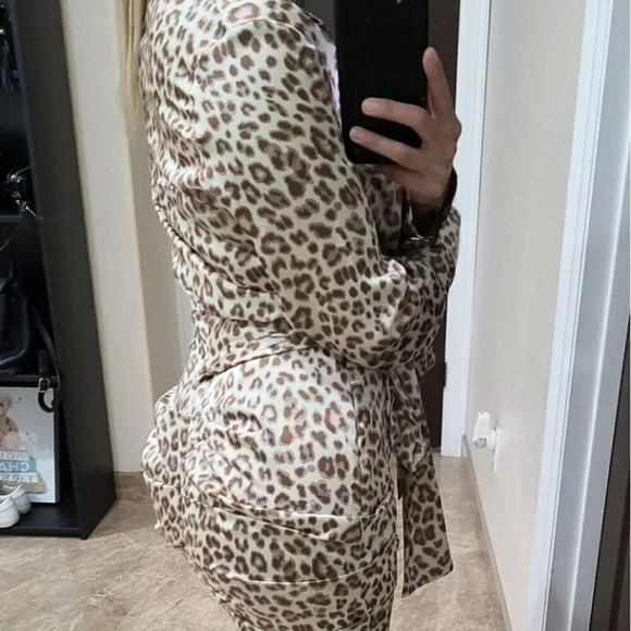 Pretty Little Thing Nude Satin Cheetah Print Dress - Picture 7 of 14